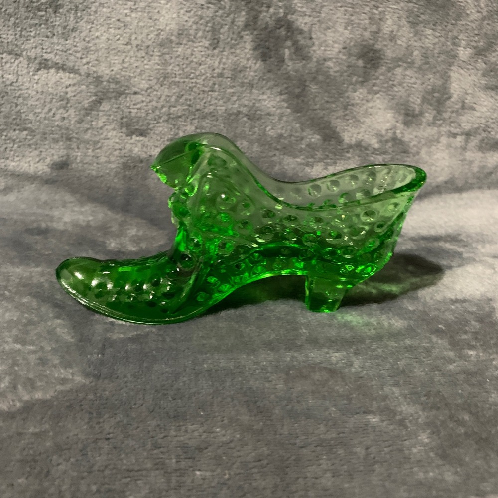 Fenton Glass Slipper Vintage Hobnail Emerald Green Cat Head Shoe Decor